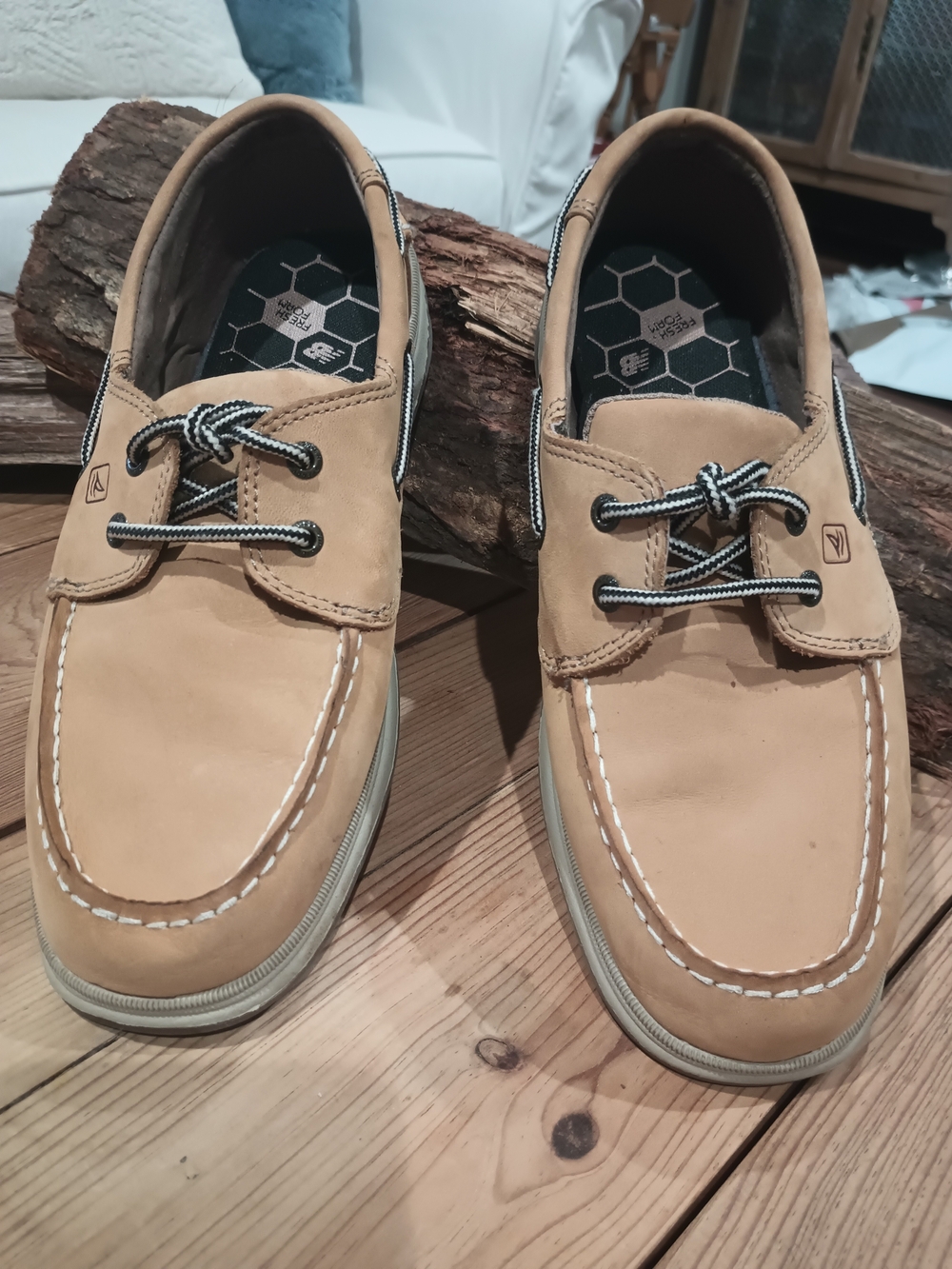 Sperry Intrepid Boat Shoe Boat Shoes Leather Brown US 6M (Big Boy)